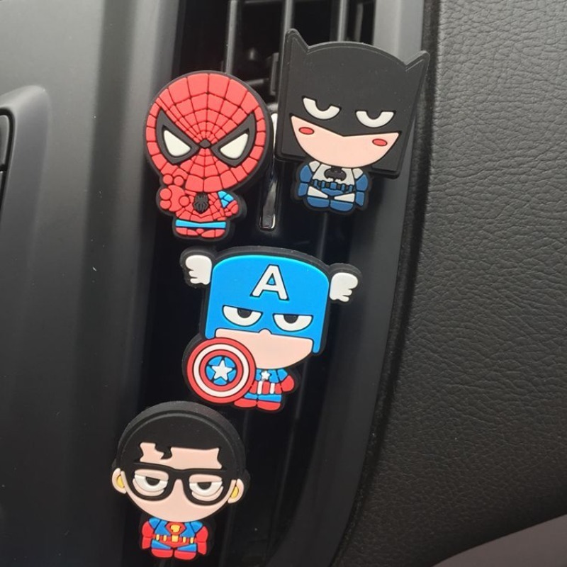 Marvel Avengers Captain Americ - مراجعة Anime Kingdom Merchandise وسعره