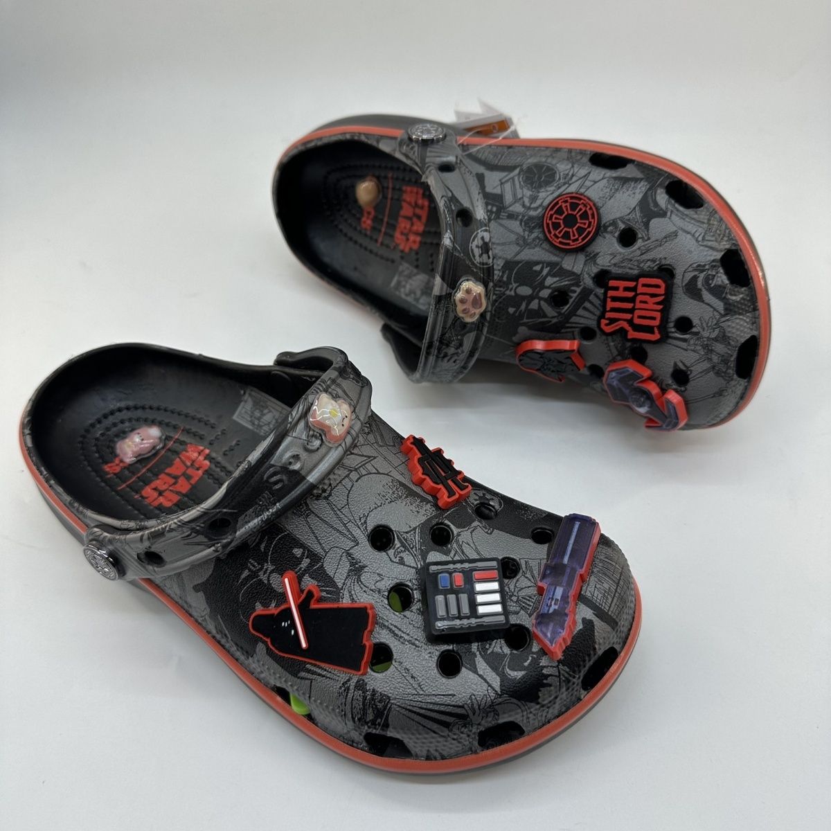 New Star Wars II slippers Adul - مراجعة Anime Kingdom Merchandise وسعره