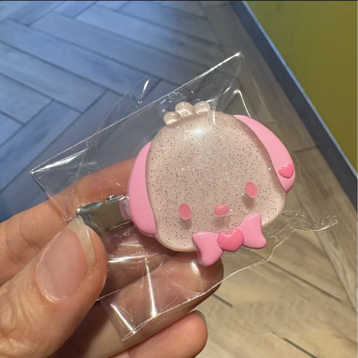 Sanrio Characters Pink Glitter - مراجعة Manga Storage Box وسعره