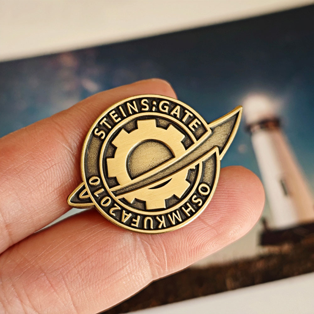 Steins;Gate Pin Anime Merchand - مراجعة Gate Anime Merchandise وسعره