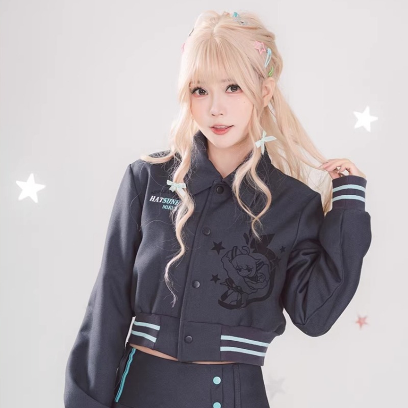 Hatsune Miku Lapel Coat Cartoo - مراجعة Anime Merchandise Brands وسعره